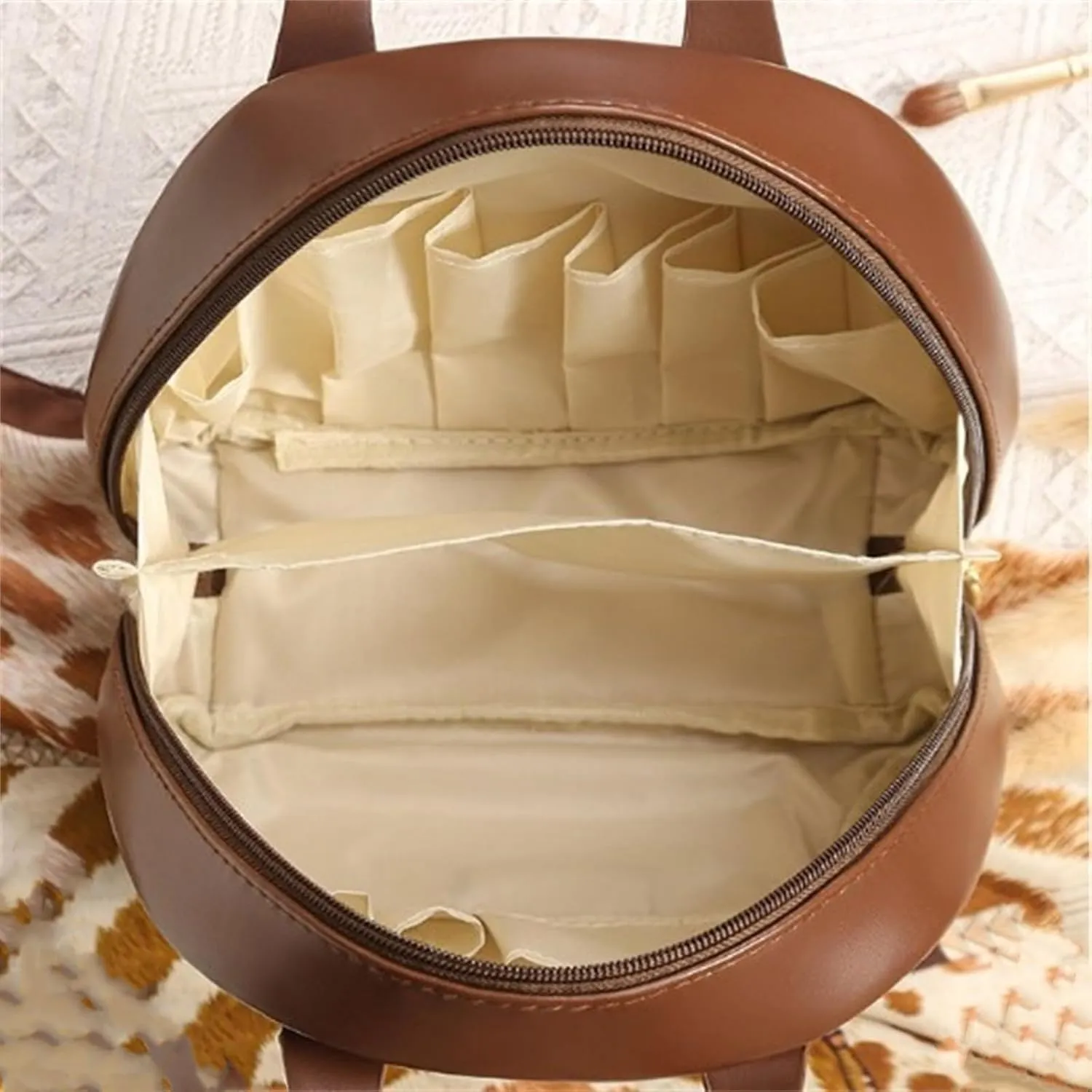 Multi Layered Shell Shaped Cosmetic Bag, Portable Large Capacity Pu Shell Waterproof Handbag Style Cosmetic Bag (Pink)